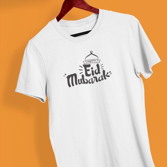 Eid Mubarak Creative Lettering and Typography T-Shirt | Ramadan Kareem T-shirt - Picture 1 of 10